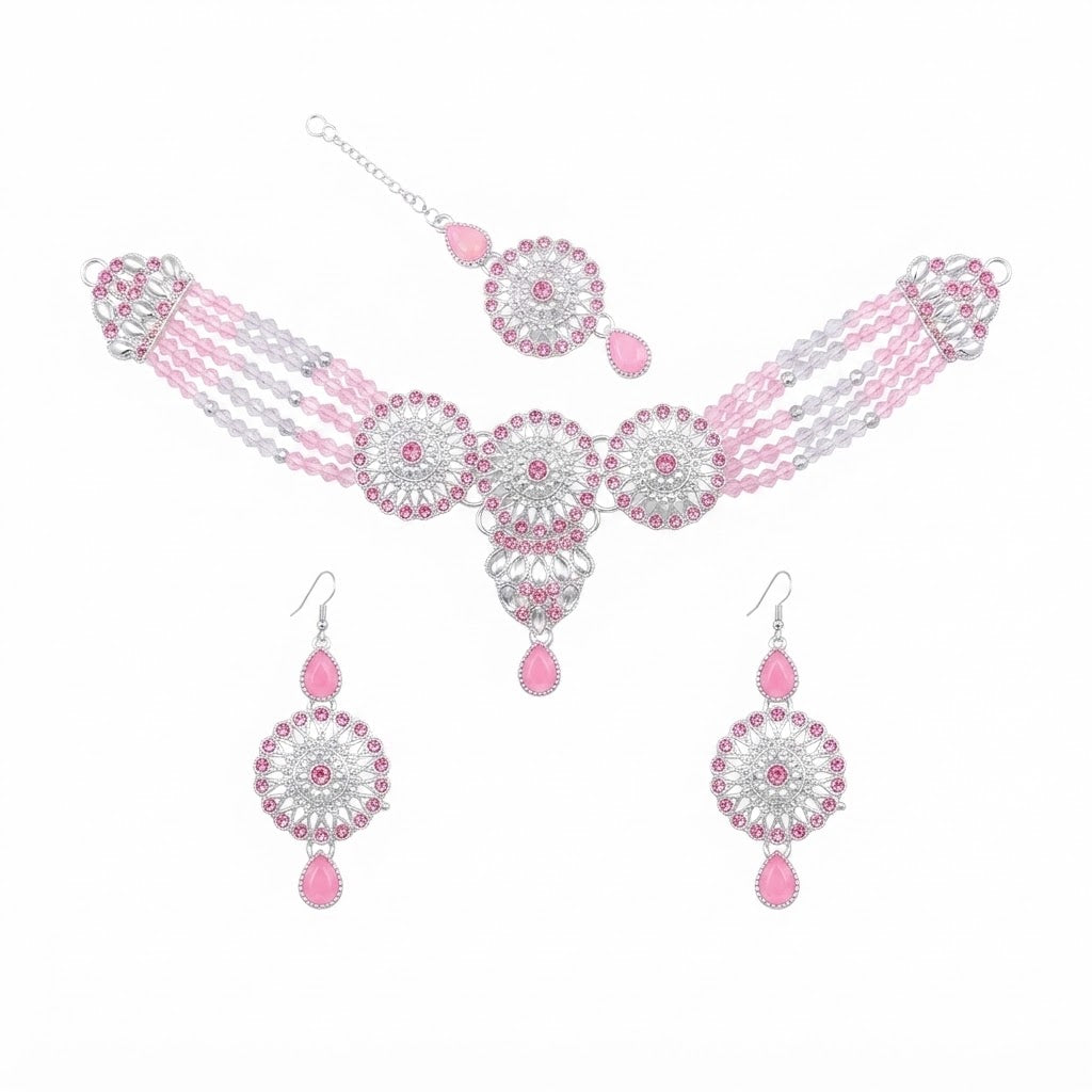 Sunburst Medallion Beaded Bridal Jewellery Set – Necklace, Earrings & Maang Tikka