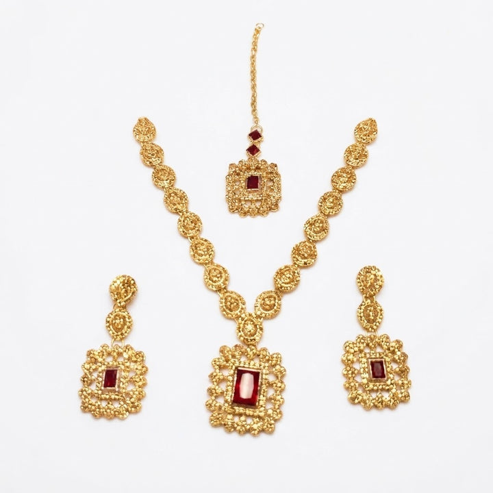 Geometric Rectangle Crystal Bridal Jewellery Set – Necklace, Earrings & Maang Tikka