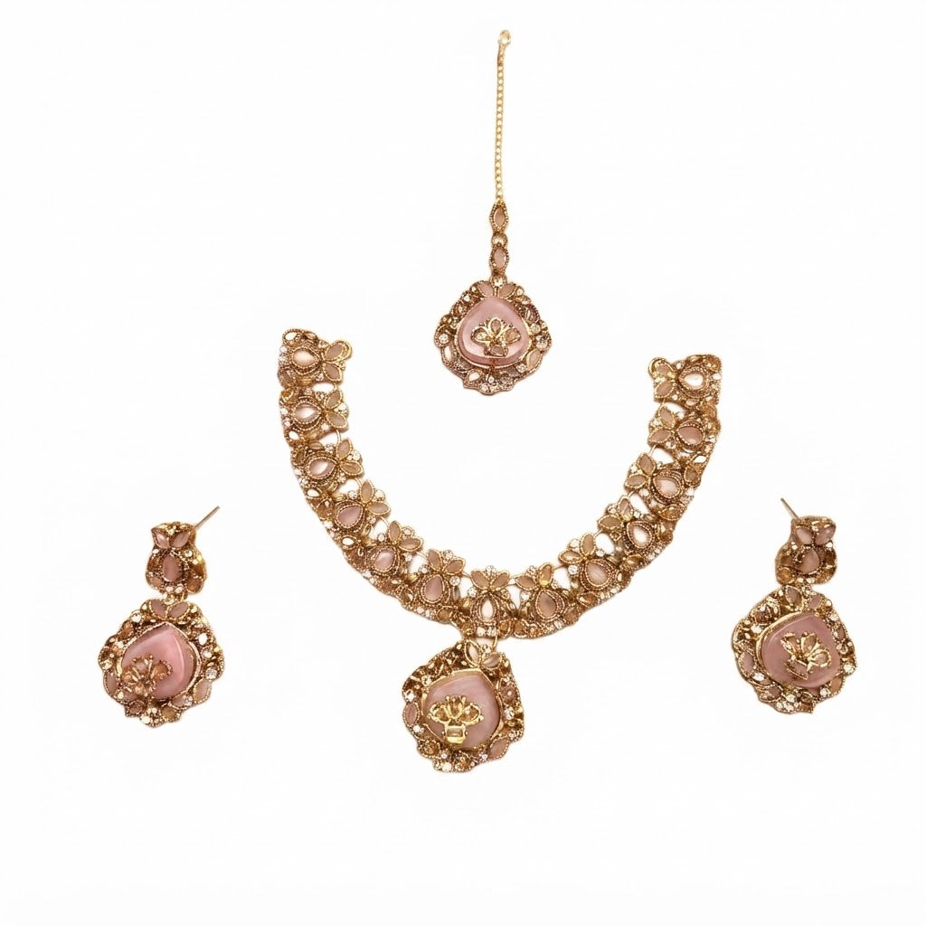 Lotus Kundan Floral Bridal Choker Jewellery Set – Necklace, Earrings & Maang Tikka
