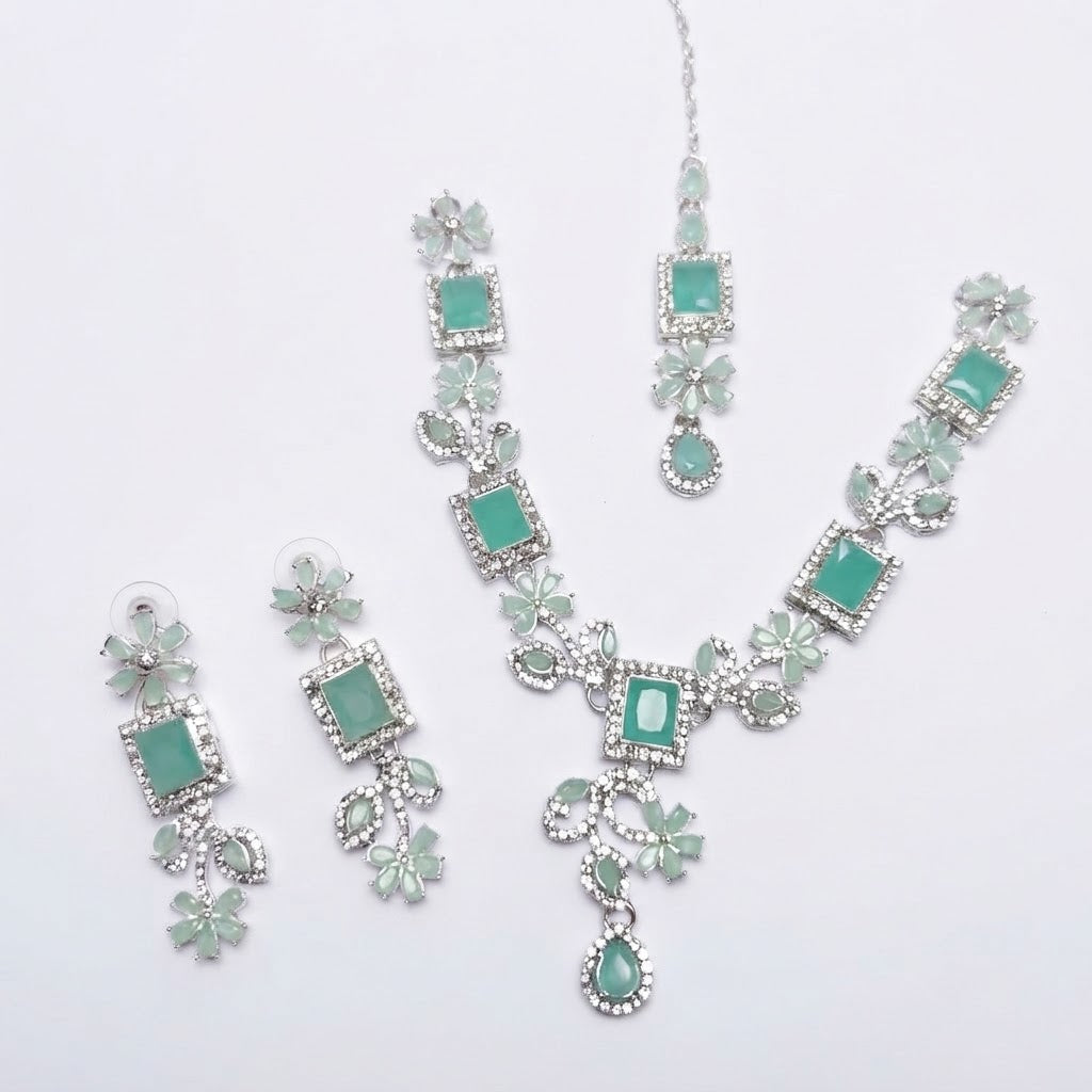 Silver Geometric Square Floral Bridal Jewellery Set – Necklace, Earrings & Maang Tikka