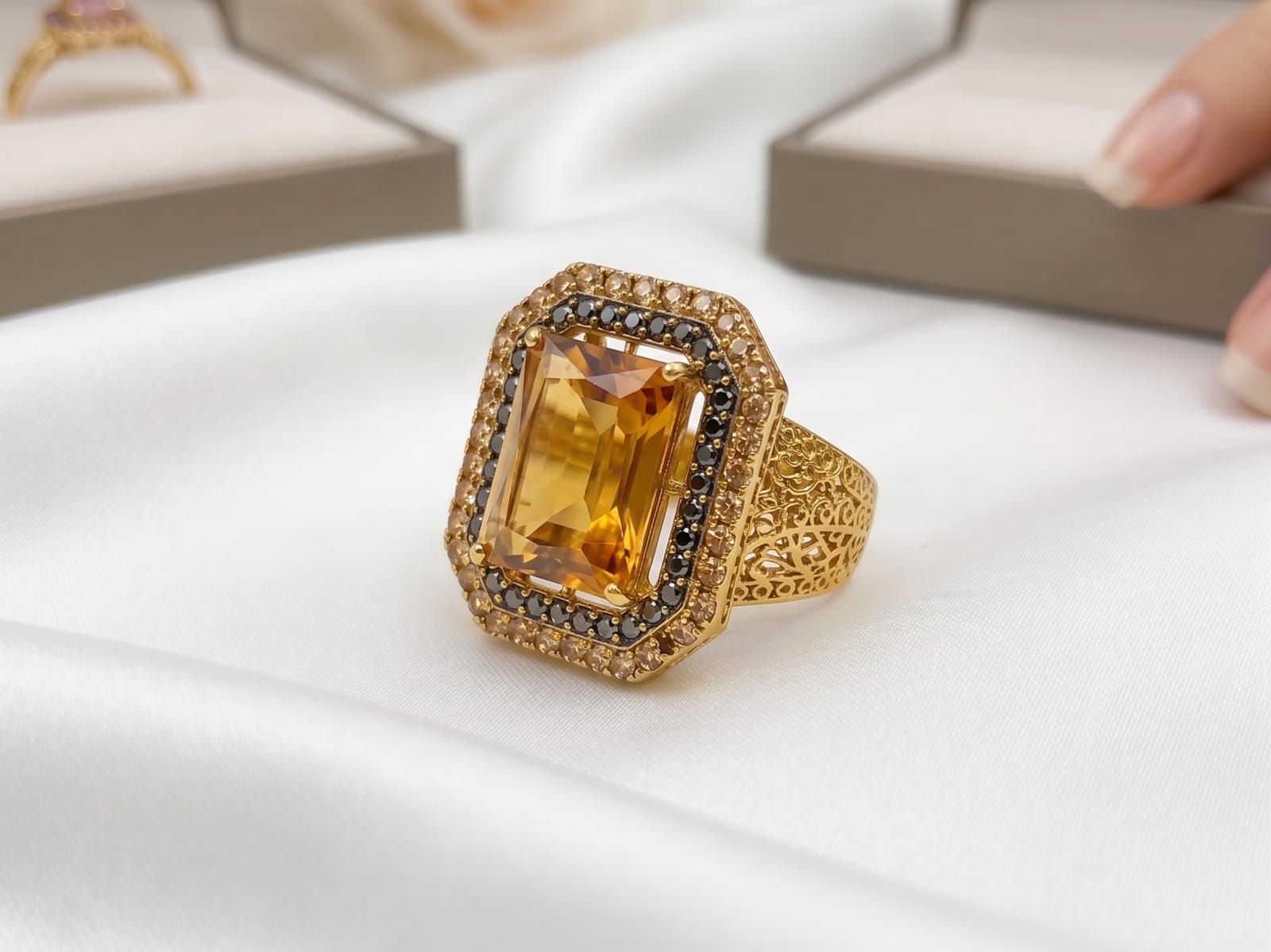 Mughal Filigree Statement Ring – Pink, Citrine & Ruby